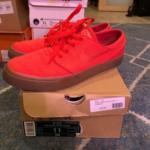 Nike SB Janoski Red/Gum sz. 11